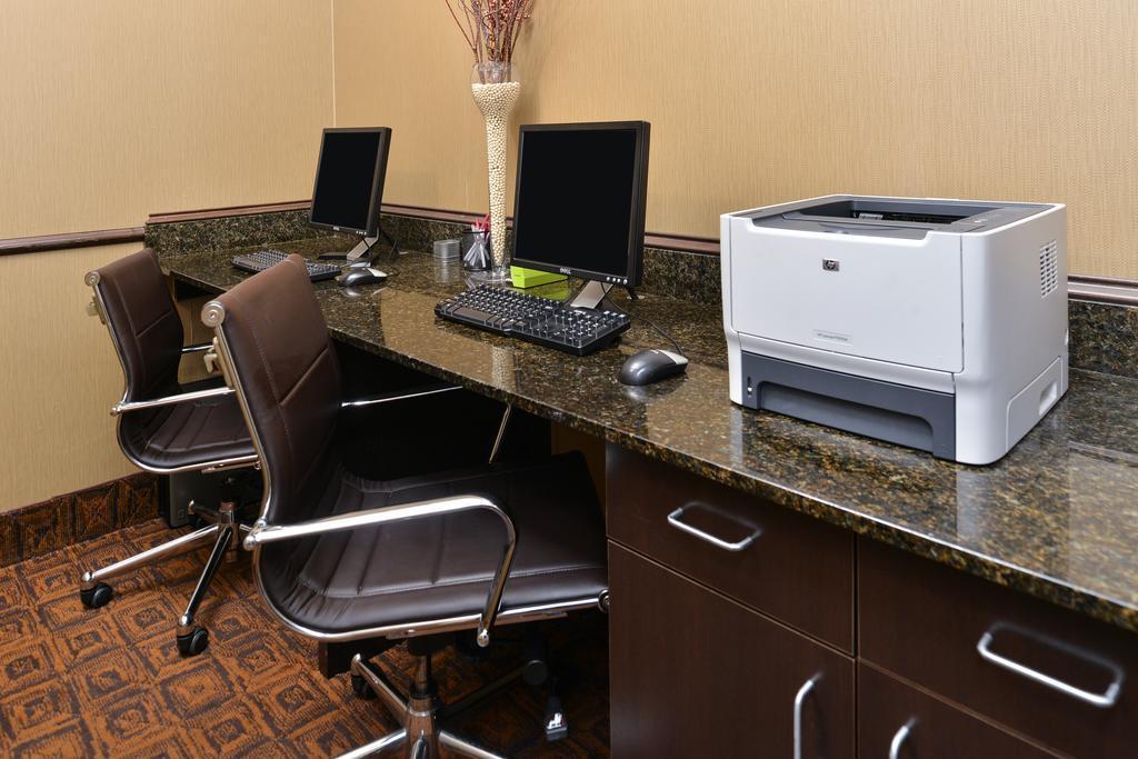 Comfort Suites Александрия Екстериор снимка