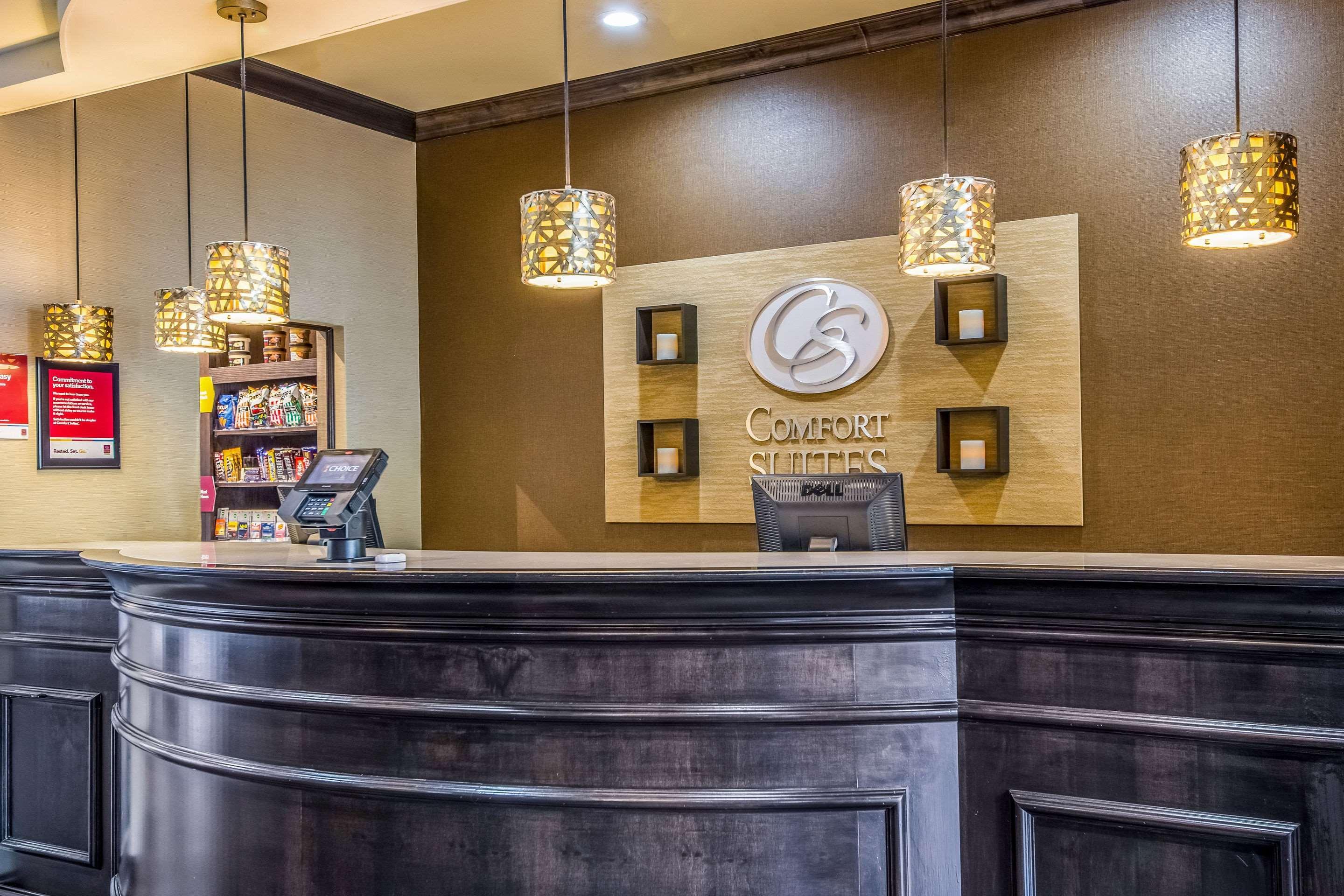 Comfort Suites Александрия Екстериор снимка